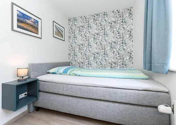 Cliner Nordseehus 公寓 *